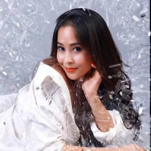 Meet your Posher, Mia